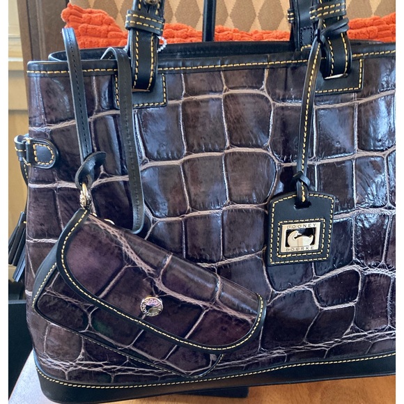 Dooney & Bourke Croc Embossed Black / Eggplant Tote - Picture 6 of 13